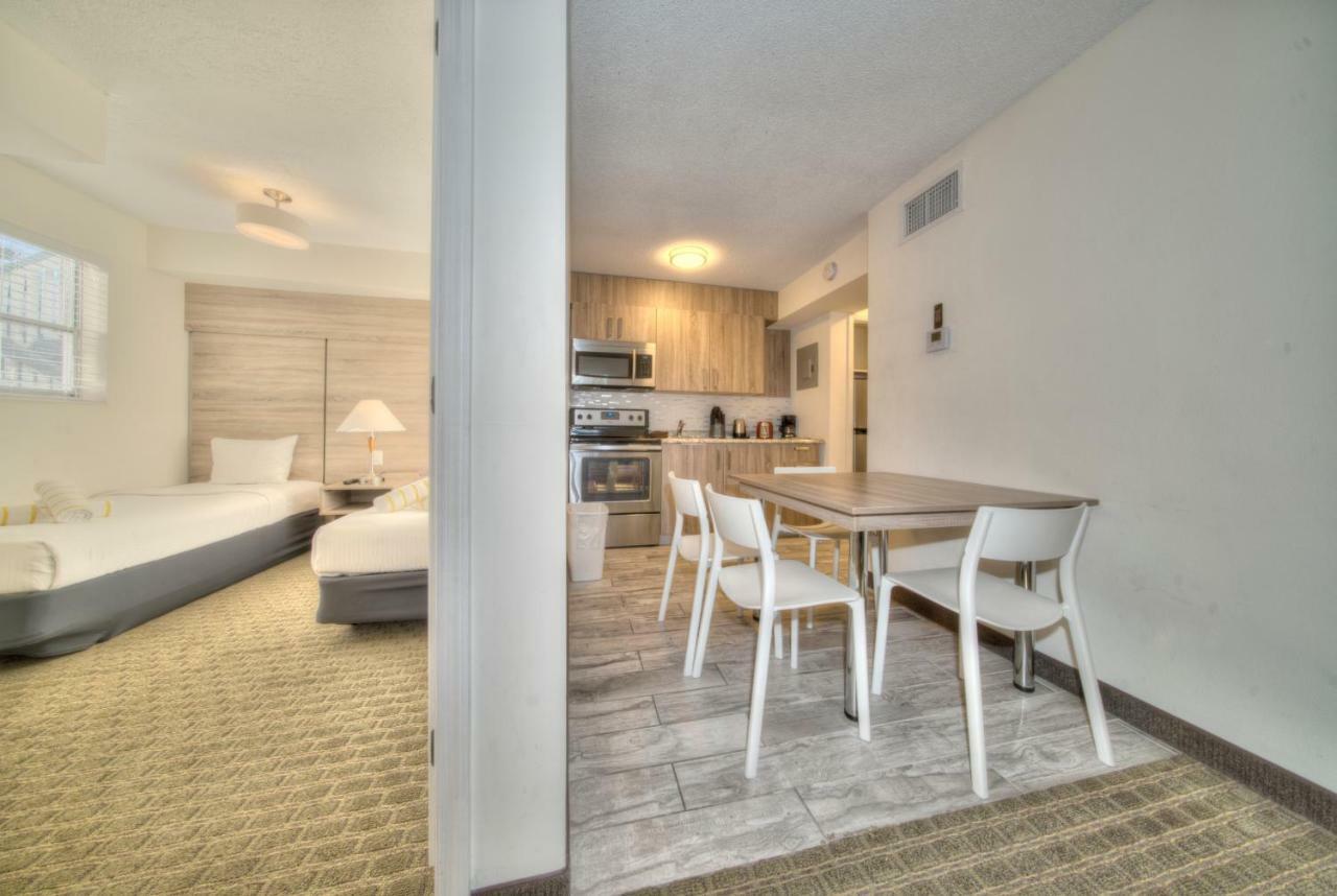 Club Lux Resort By The Beach Deerfield Beach Exterior photo